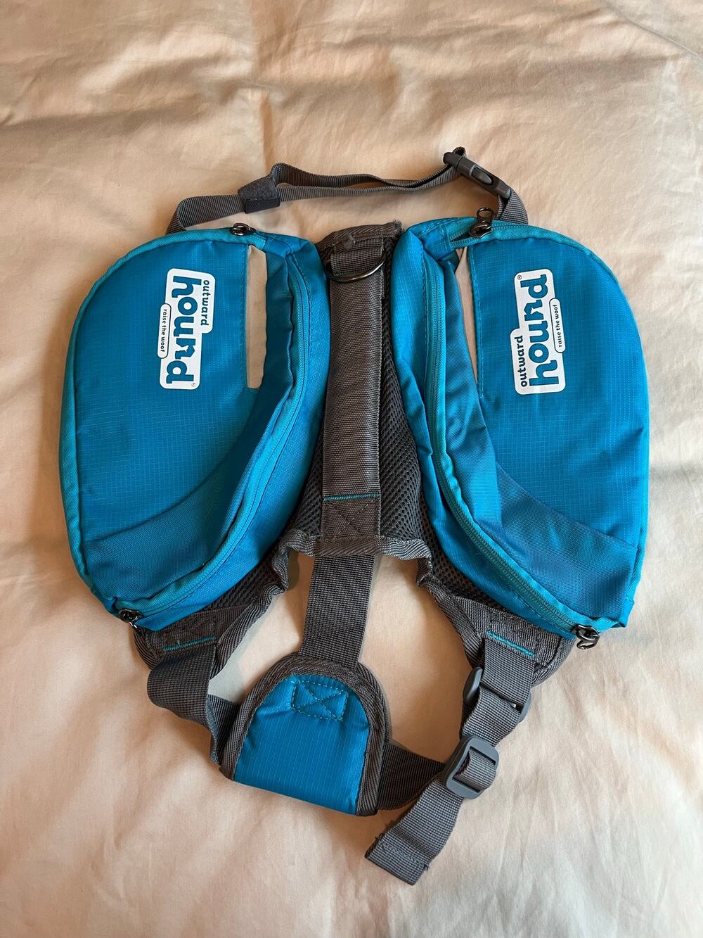outward hound daypak day pack dog backpack medium blue panniers saddlebags hike